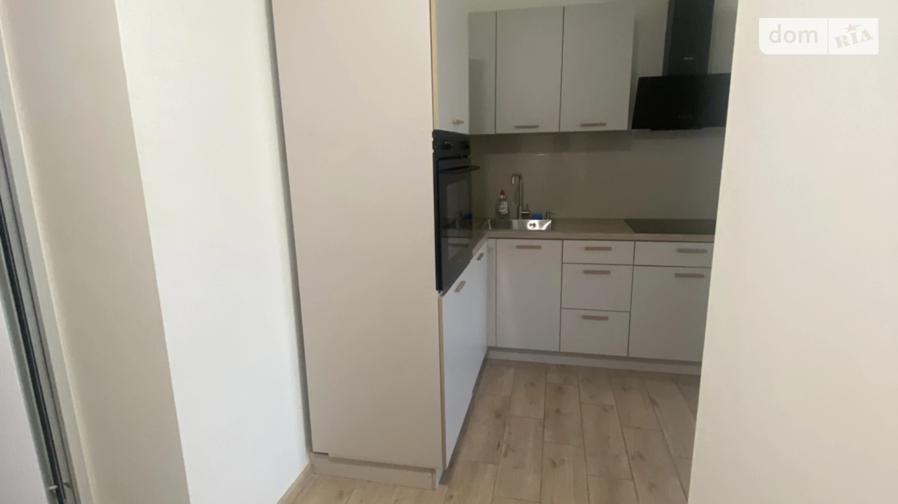 Продается 1-комнатная квартира 31 кв. м в Гостомеле, ул. Молодежная, 11/6 - фото 3