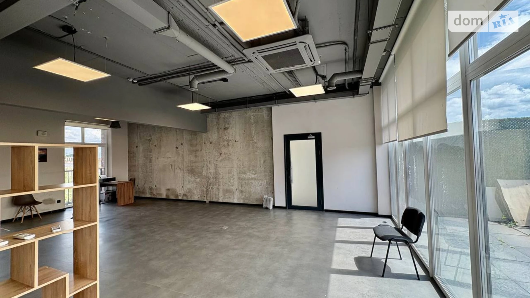 Сдается в аренду офис 174 кв. м в бизнес-центре, цена: 1740 $ - фото 4
