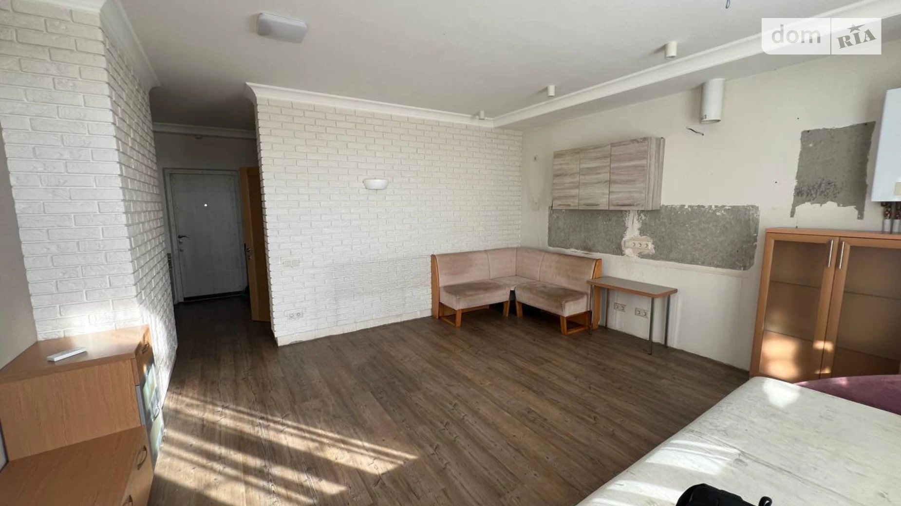 Продается 2-комнатная квартира 70.7 кв. м в Киеве, ул. Дмитрия Луценко(Крейсера "Аврора"), 10А - фото 3