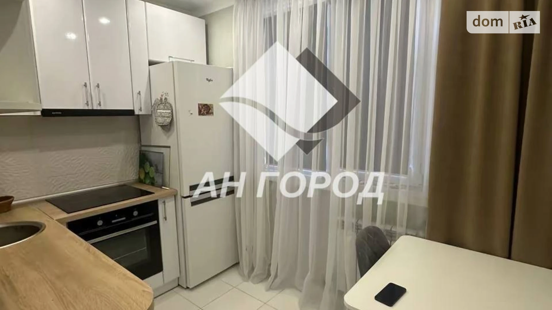 Продается 3-комнатная квартира 62.4 кв. м в Харькове, ул. Энвера Ахсарова, 13 - фото 2