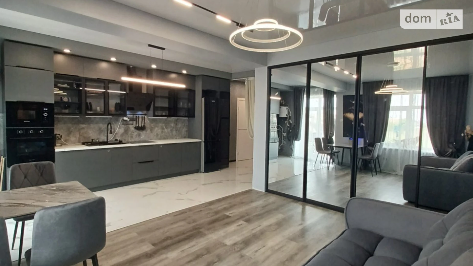 2-комнатная квартира 65 кв. м в Луцке, цена: 107000 $ - фото 2