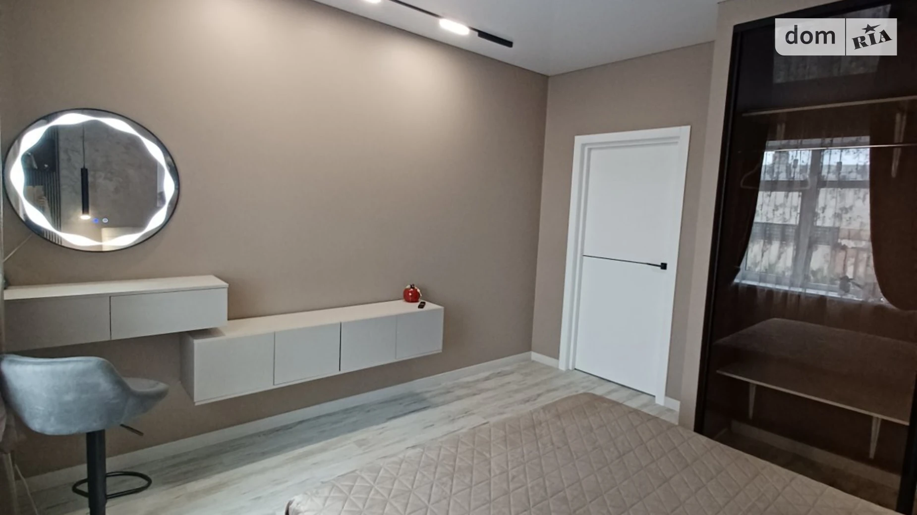2-комнатная квартира 65 кв. м в Луцке, цена: 107000 $ - фото 5
