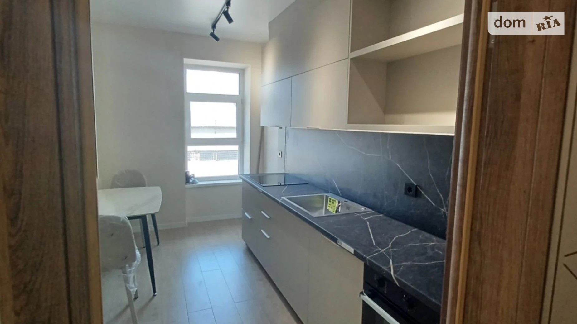 1-комнатная квартира 38 кв. м в Луцке, цена: 63000 $ - фото 3
