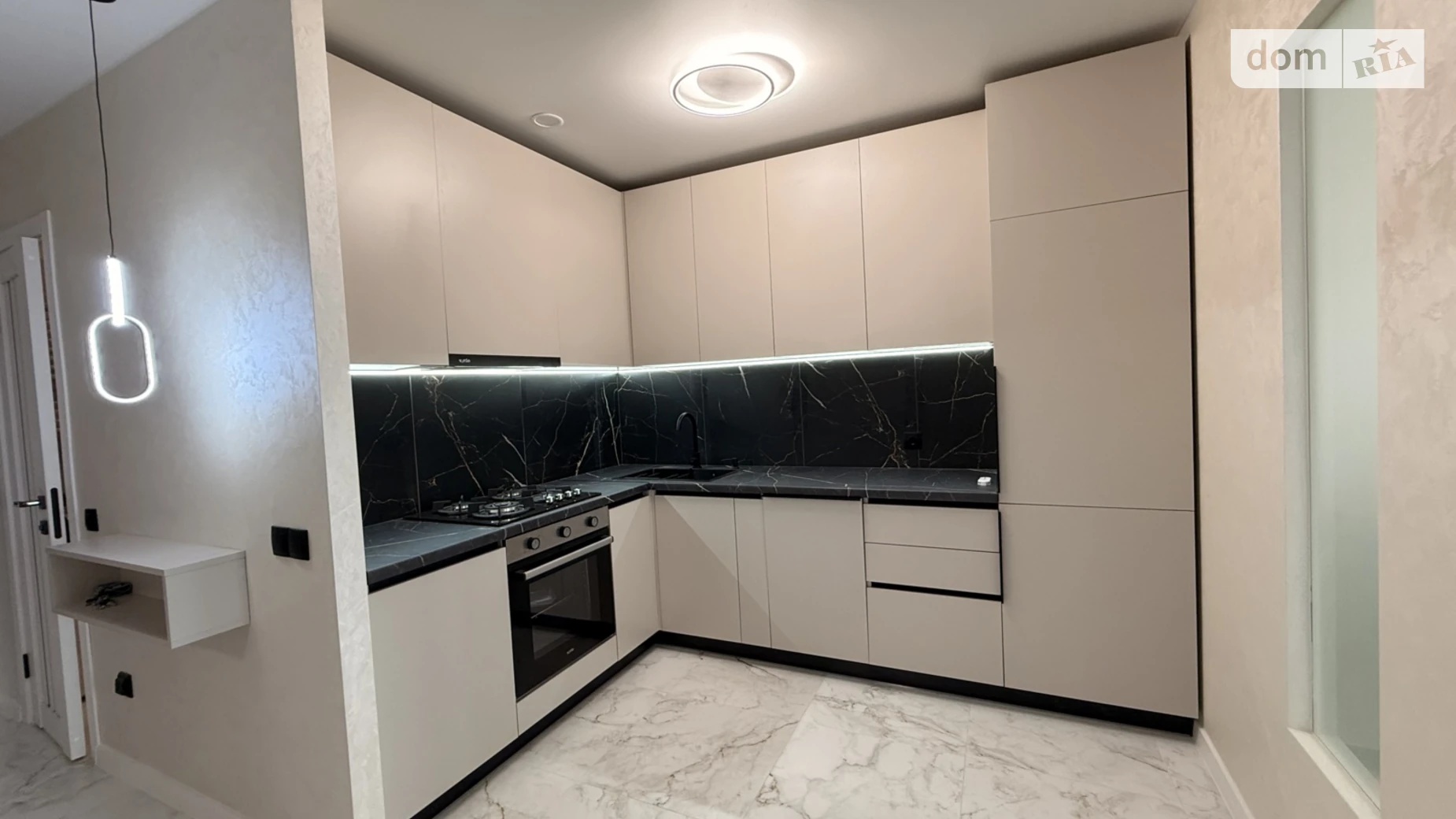 2-кімнатна квартира 61 кв. м у Тернополі, цена: 79500 $ - фото 4