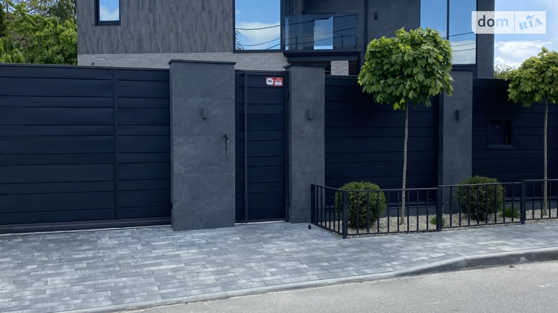 Продается дом на 2 этажа 320 кв. м с мебелью, цена: 850000 $ - фото 3