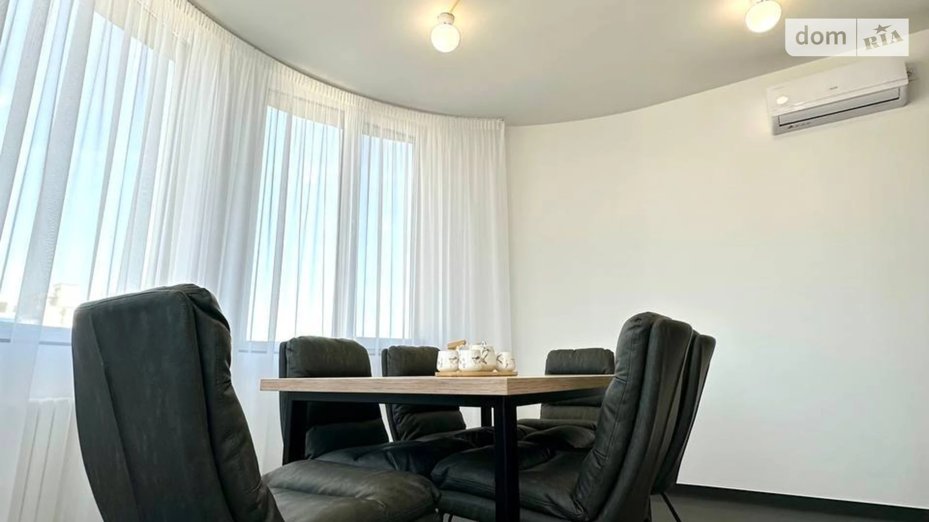 Продається 1-кімнатна квартира 106.19 кв. м у Одесі, вул. Гаршина, 5А - фото 2