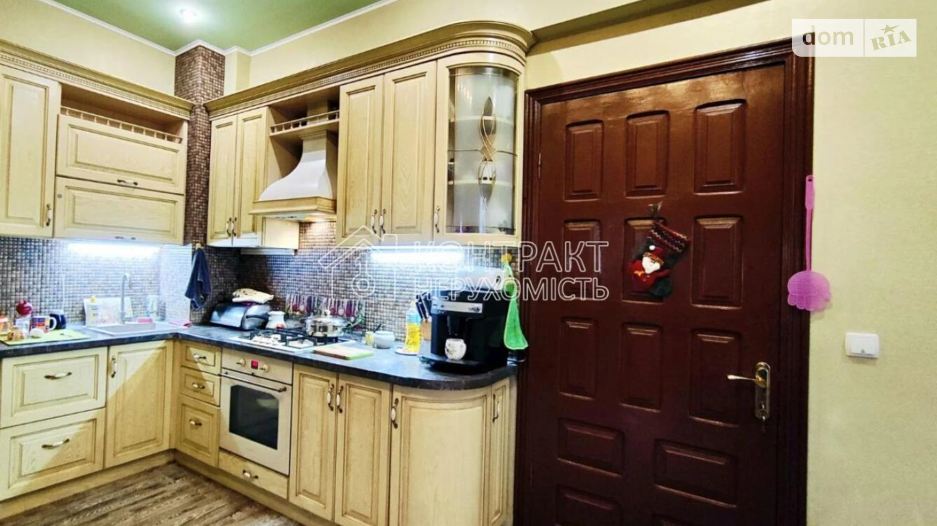 Продается дом на 3 этажа 260 кв. м с террасой, цена: 99500 $ - фото 3