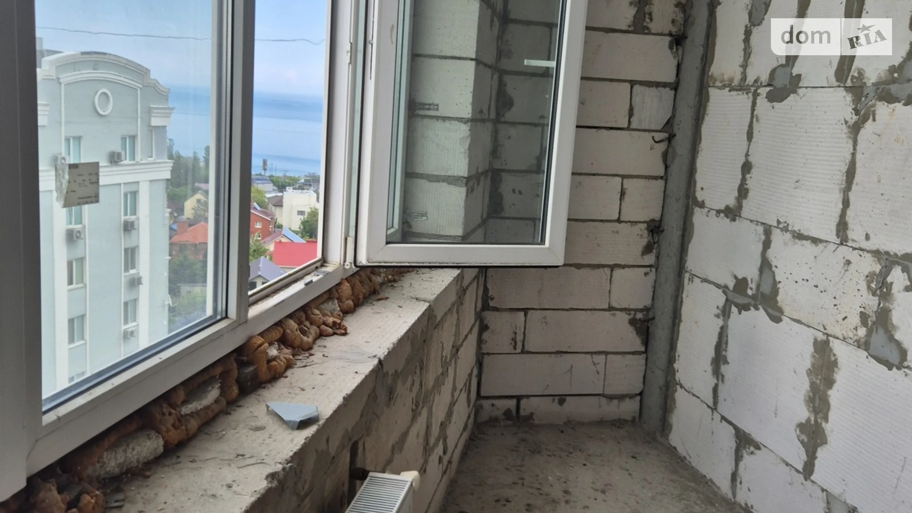 Продается 1-комнатная квартира 59.1 кв. м в Черноморске, цена: 45000 $ - фото 4