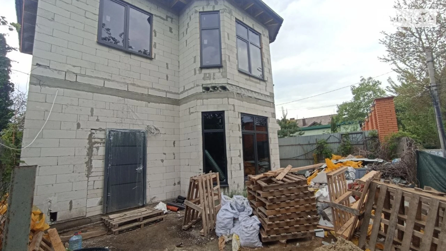Продається будинок 2 поверховий 118 кв. м з гаражем, цена: 180000 $ - фото 3