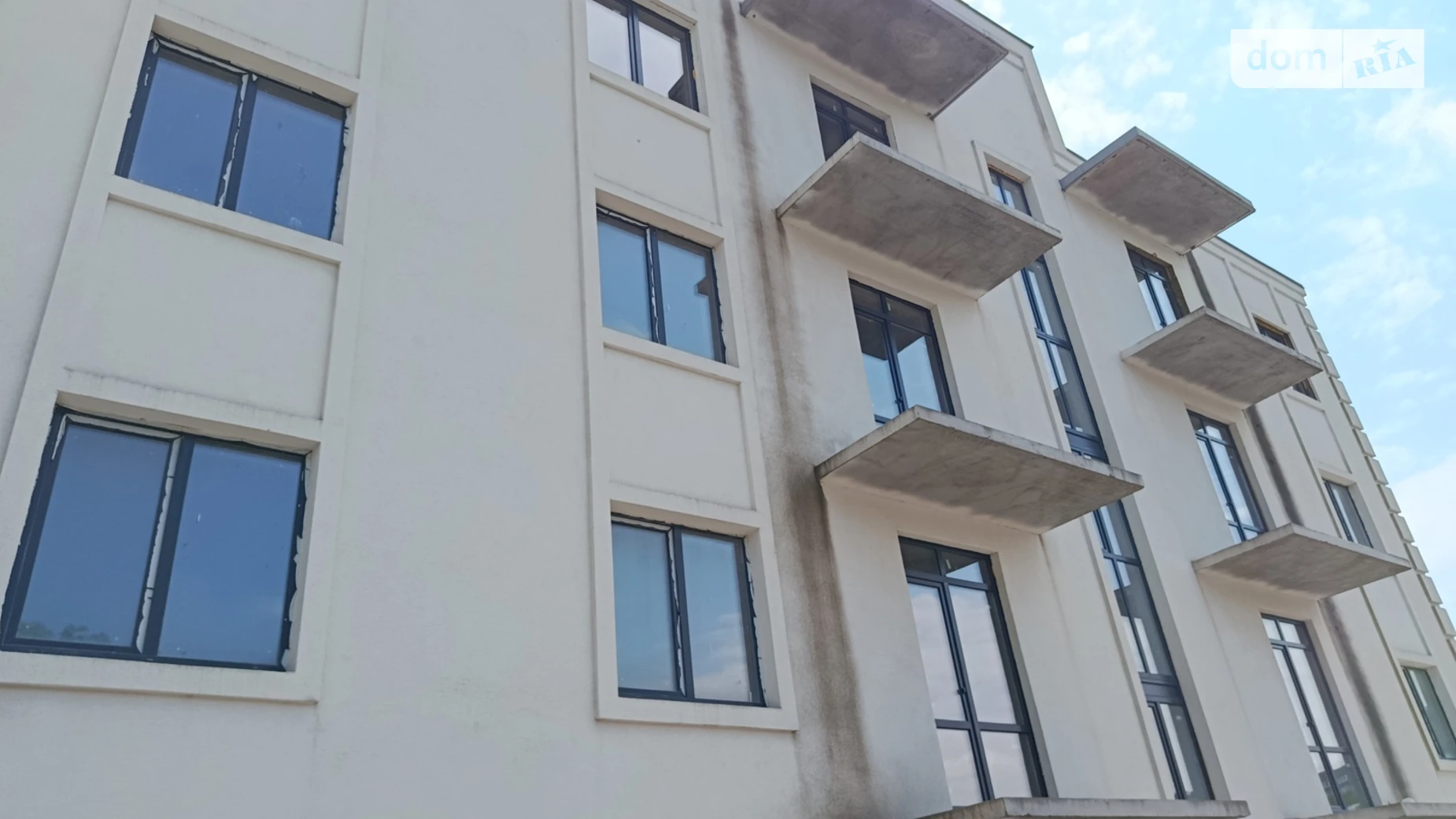Продается 3-комнатная квартира 89 кв. м в Виннице, ул. Малиновского, 20 - фото 2