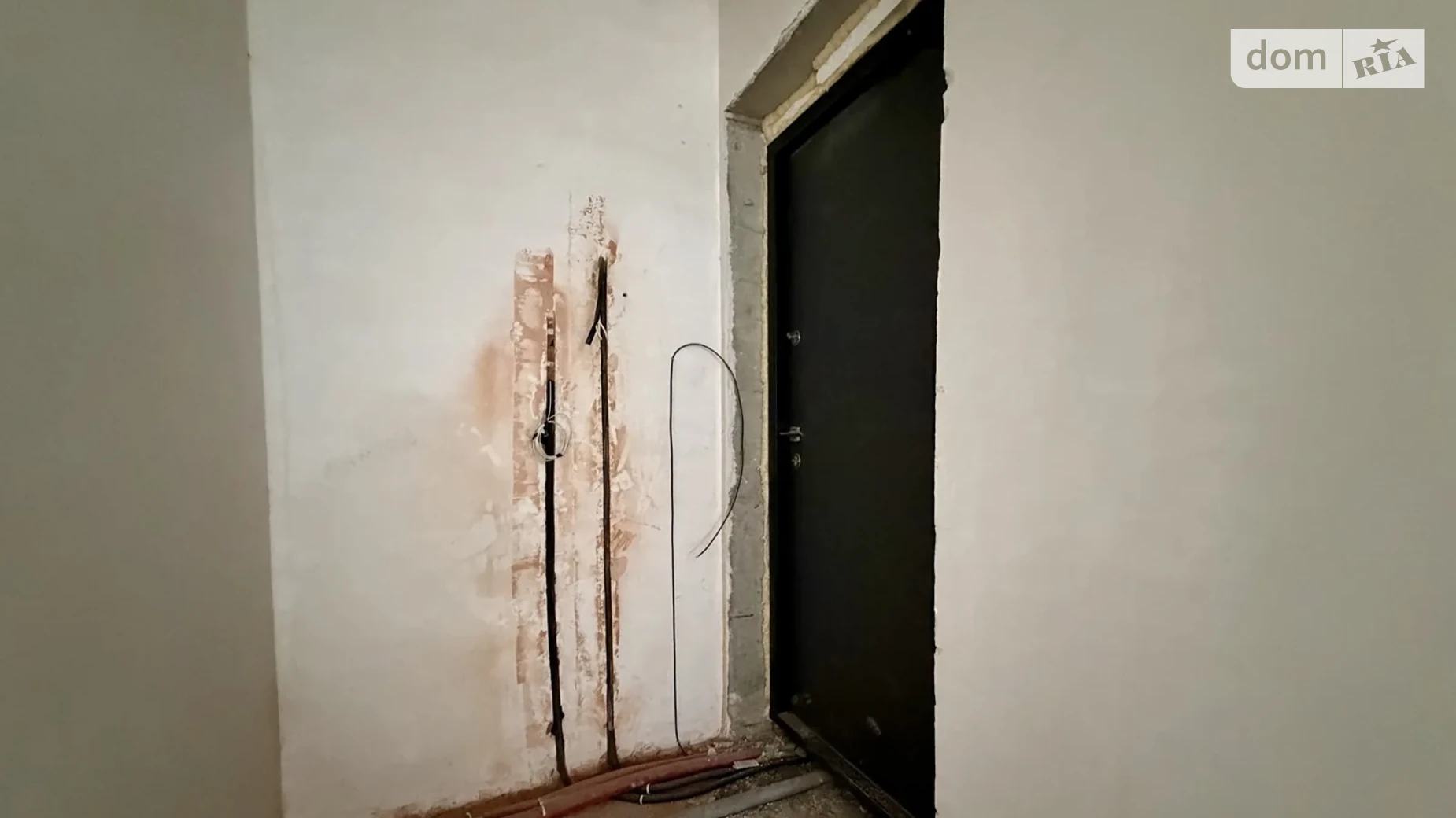 Продается 2-комнатная квартира 75.3 кв. м в Ивано-Франковске, ул. Ленкавского, 34 - фото 2