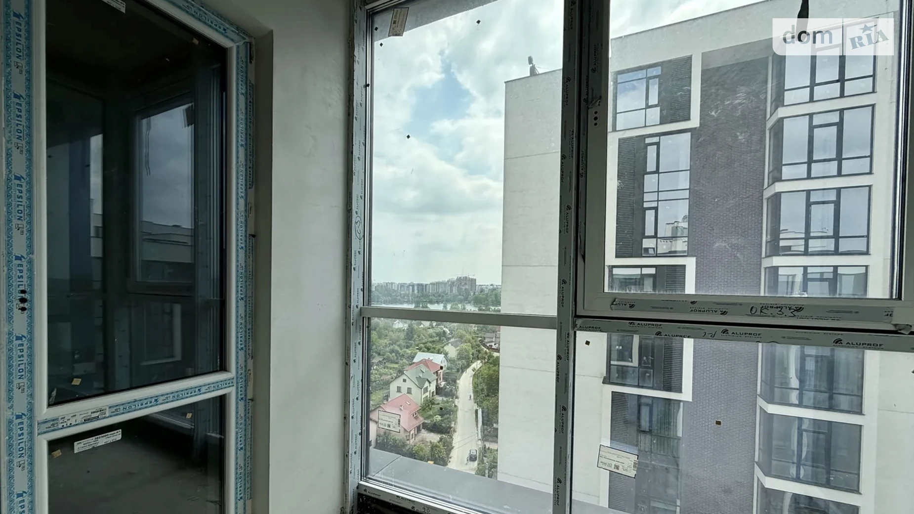 Продается 2-комнатная квартира 75.3 кв. м в Ивано-Франковске, ул. Ленкавского, 34 - фото 4