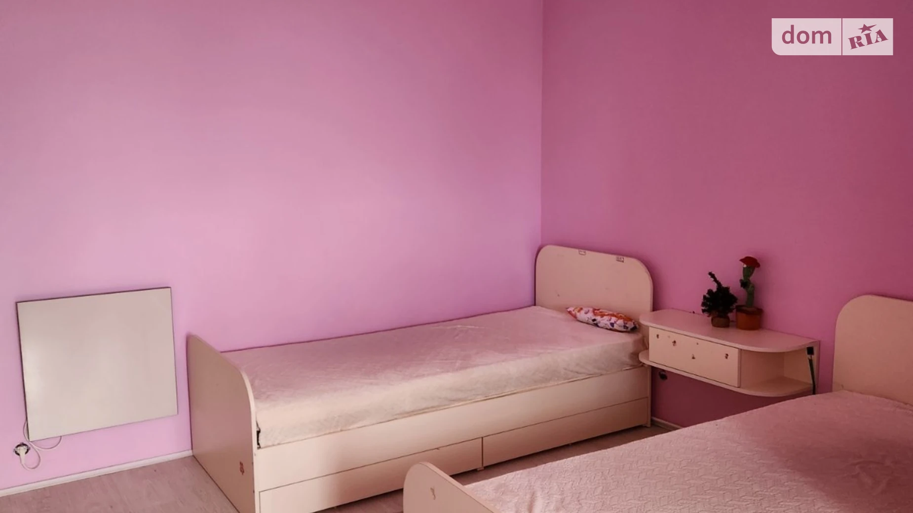 Продается 2-комнатная квартира 68.5 кв. м в Ровно, ул. Фабричная, 12 - фото 3