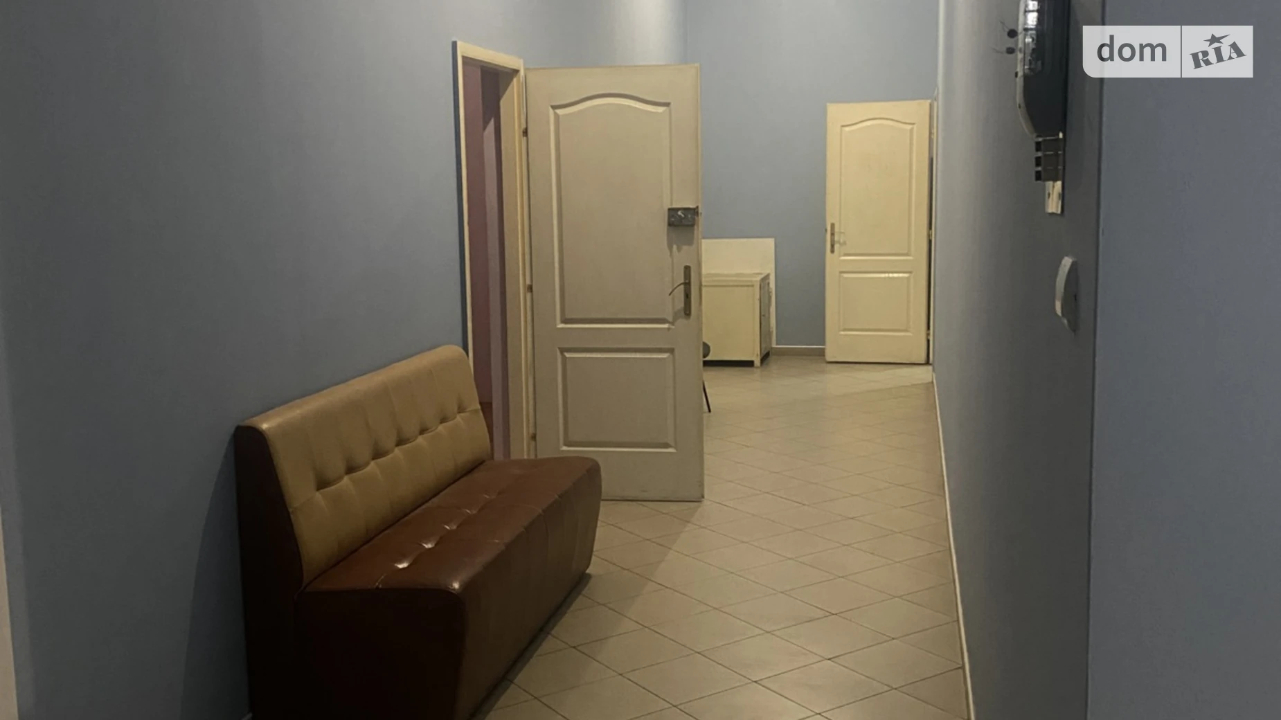 Сдается в аренду офис 70 кв. м в бизнес-центре, цена: 40000 грн - фото 3