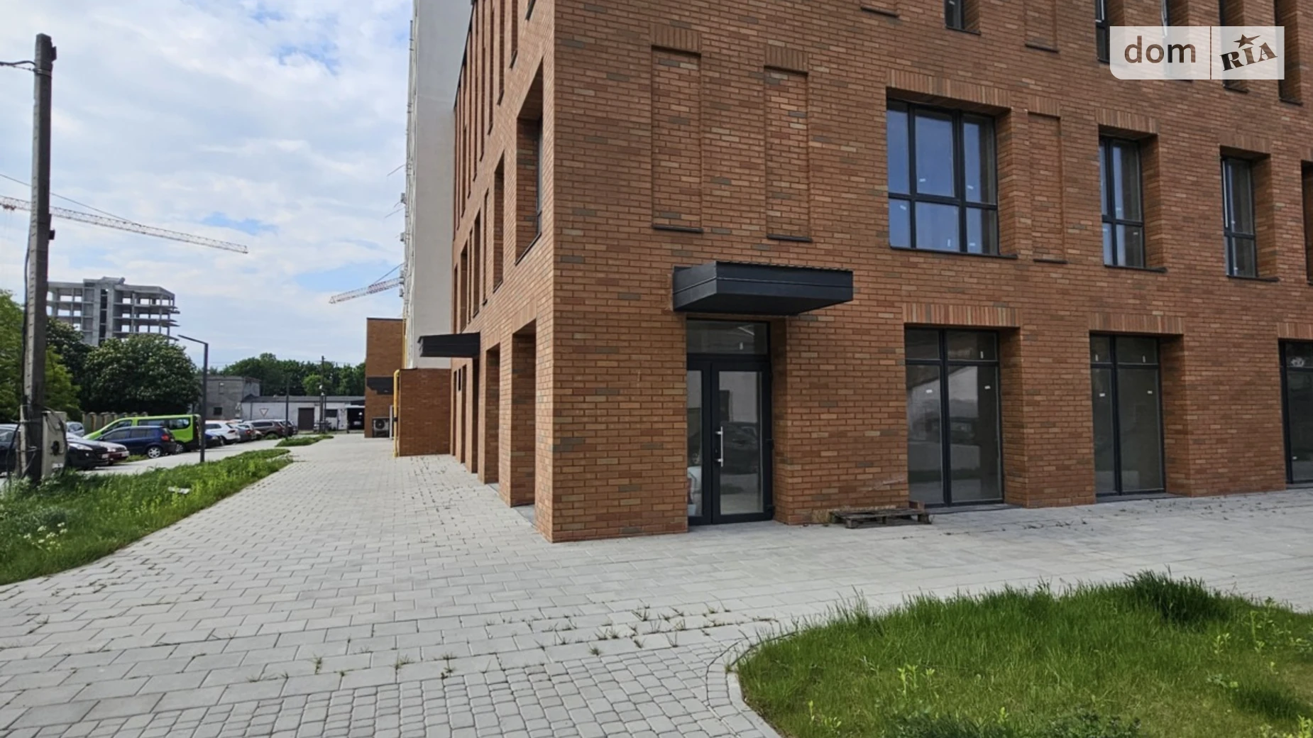 Сдается в аренду офис 59.2 кв. м в бизнес-центре, цена: 710 $ - фото 2