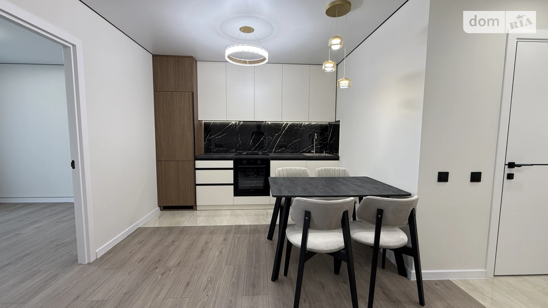 2-кімнатна квартира 57 кв. м у Тернополі, цена: 87500 $ - фото 4