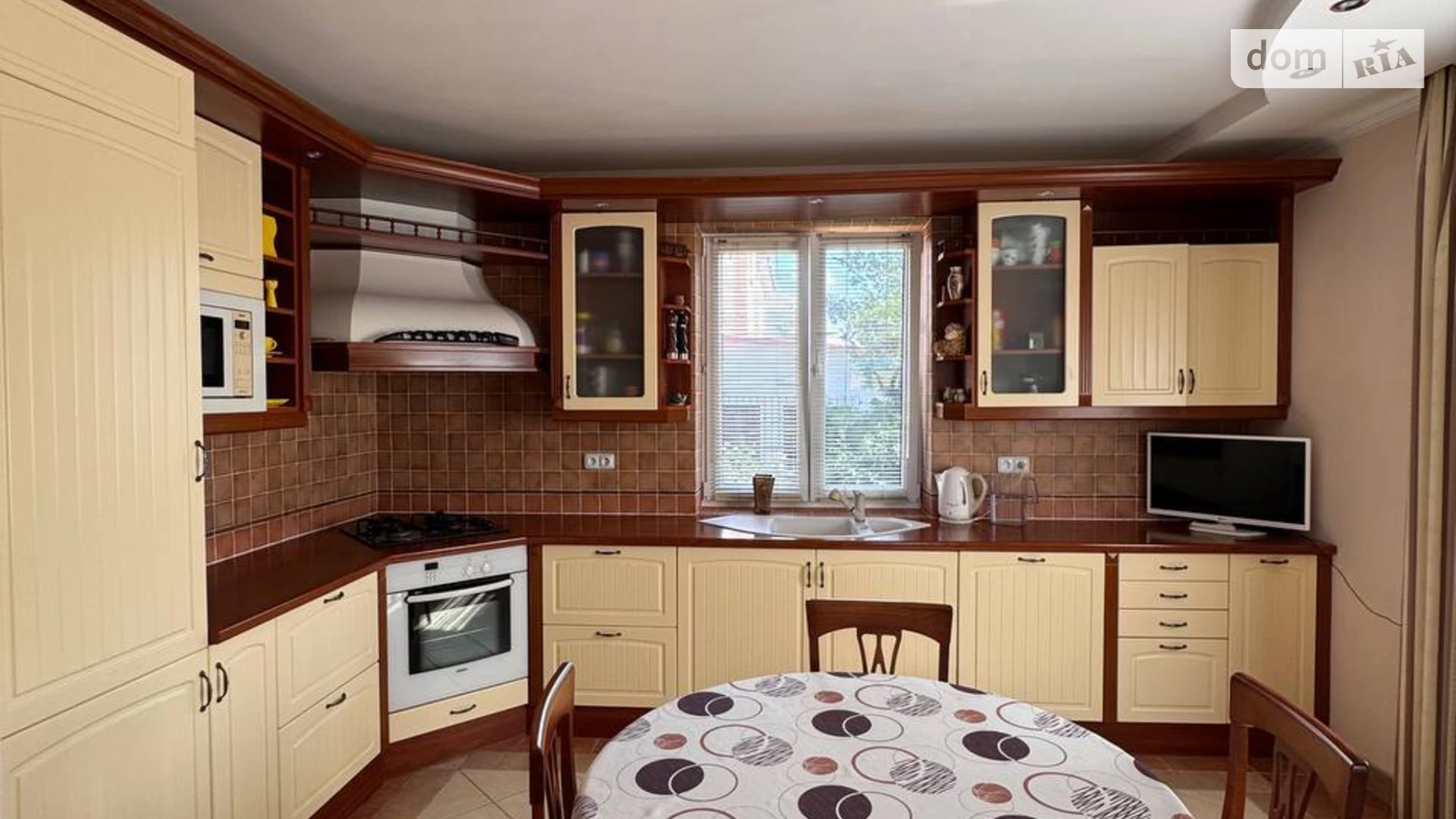 Продается дом на 2 этажа 321.4 кв. м с мансардой, цена: 280000 $ - фото 5
