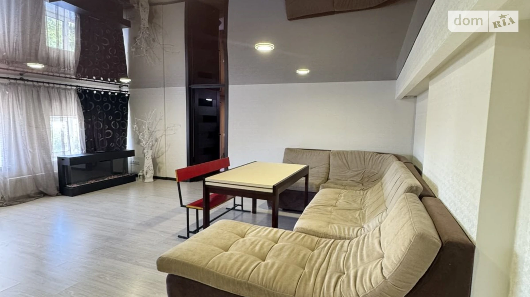 Продается 4-комнатная квартира 162 кв. м в Хмельницком, ул. Молодежная, 2/1Д - фото 2