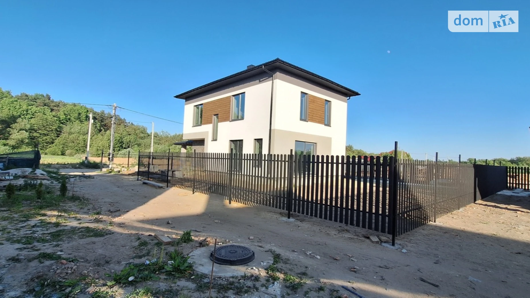 Продается дом на 2 этажа 147 кв. м с гаражом, цена: 119900 $ - фото 4