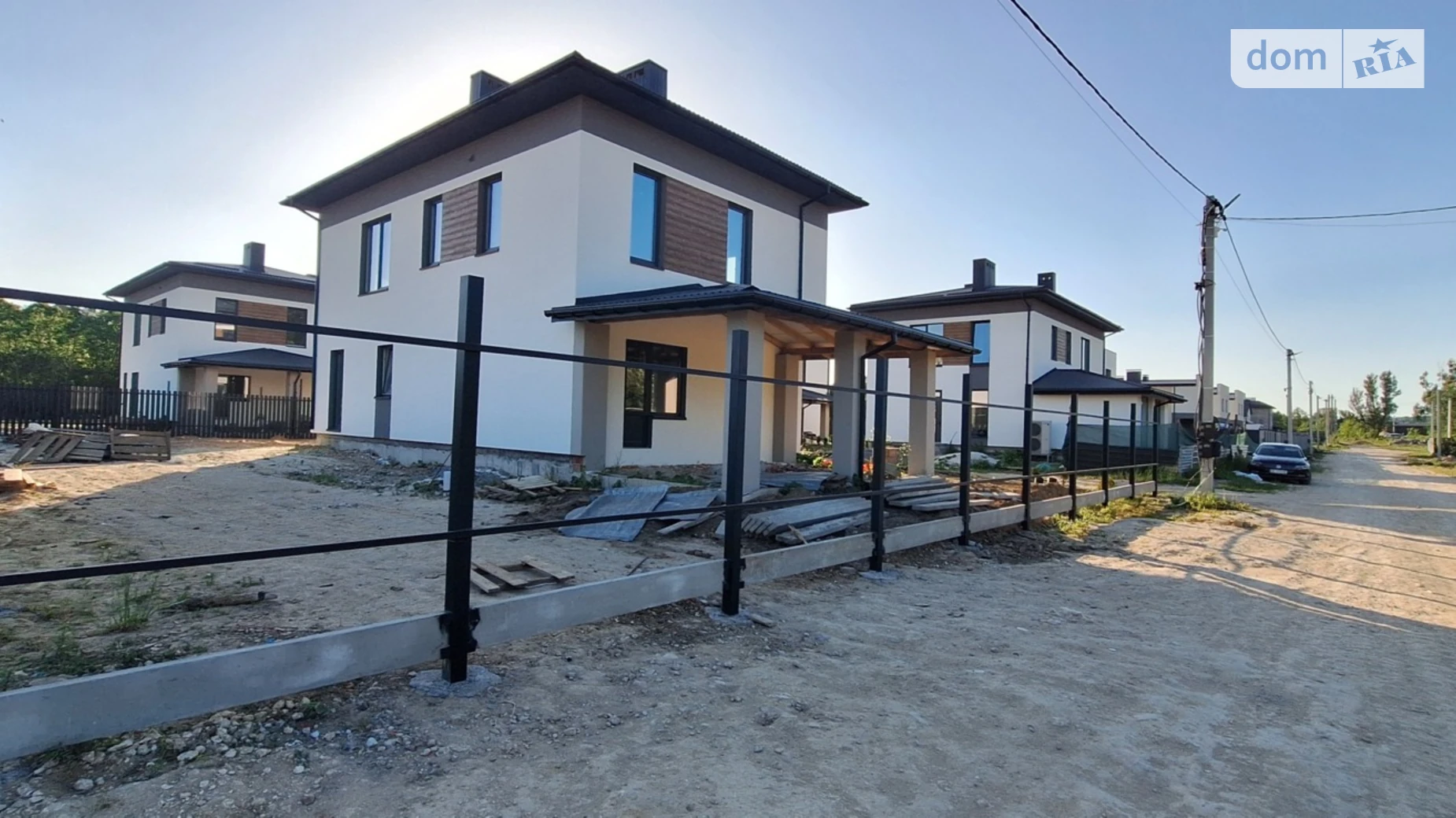 Продается дом на 2 этажа 147 кв. м с гаражом, цена: 119900 $ - фото 5