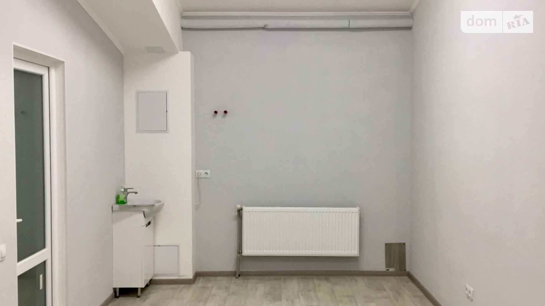 Сдается в аренду офис 19.7 кв. м в бизнес-центре, цена: 6200 грн - фото 5