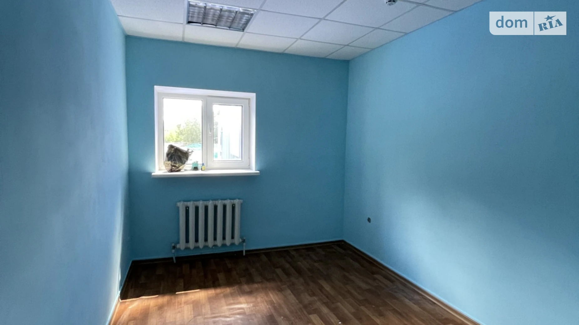 Сдается в аренду офис 11 кв. м в бизнес-центре, цена: 2255 грн - фото 2