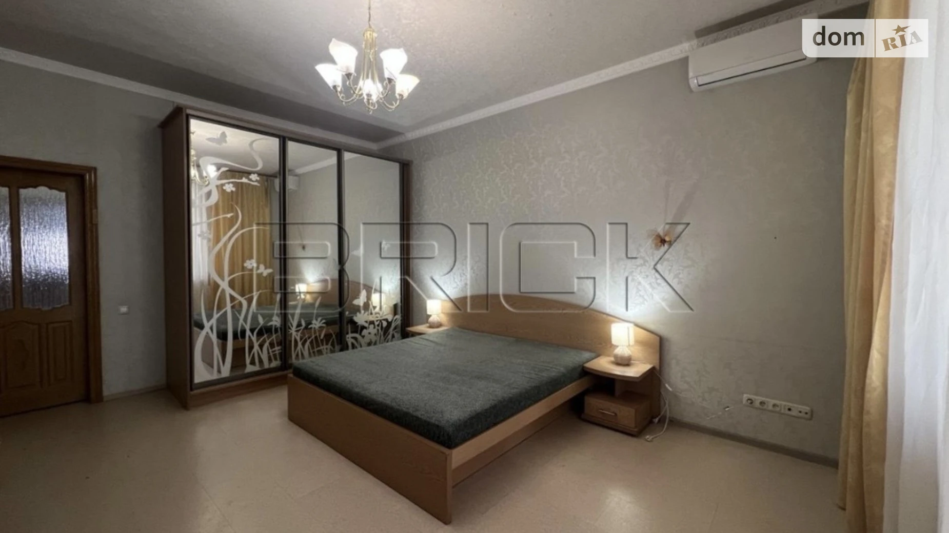 Продается 3-комнатная квартира 110.2 кв. м в Киеве, ул. Деревлянская(Якира), 8 - фото 2