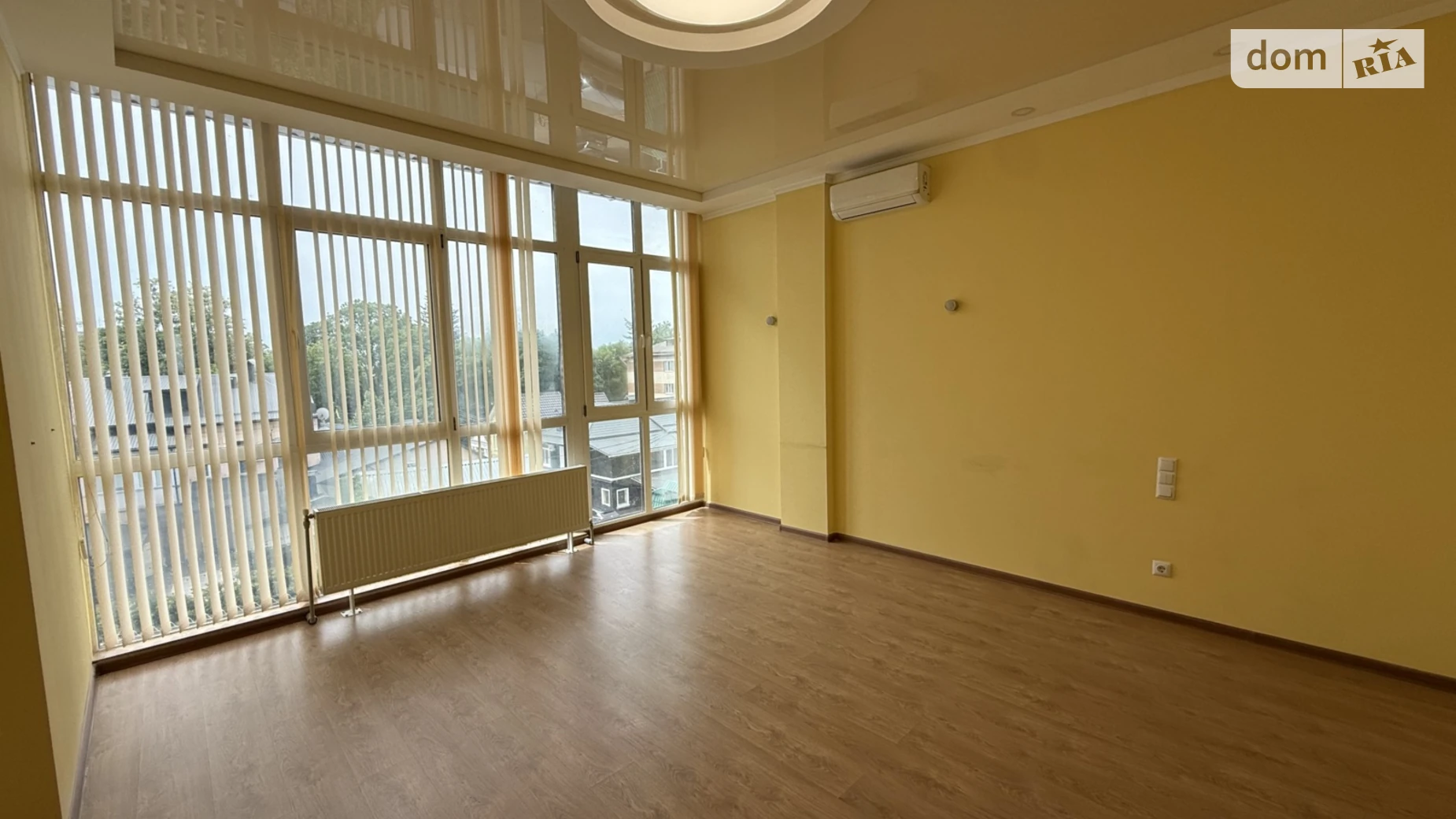 Сдается в аренду офис 90.8 кв. м в бизнес-центре, цена: 43000 грн - фото 2