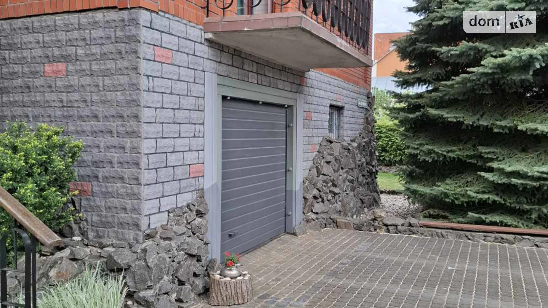 Продається будинок 2 поверховий 410 кв. м з гаражем, цена: 310000 $ - фото 2