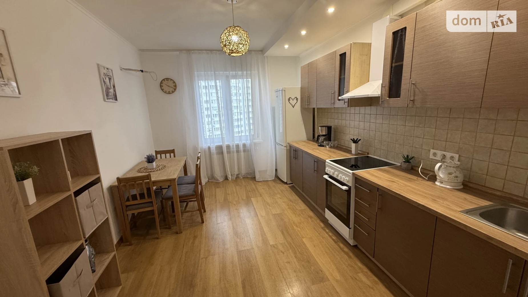 Сдается в аренду 3-комнатная квартира 90.8 кв. м в Киеве, ул. Чавдар Елизаветы, 6 - фото 2