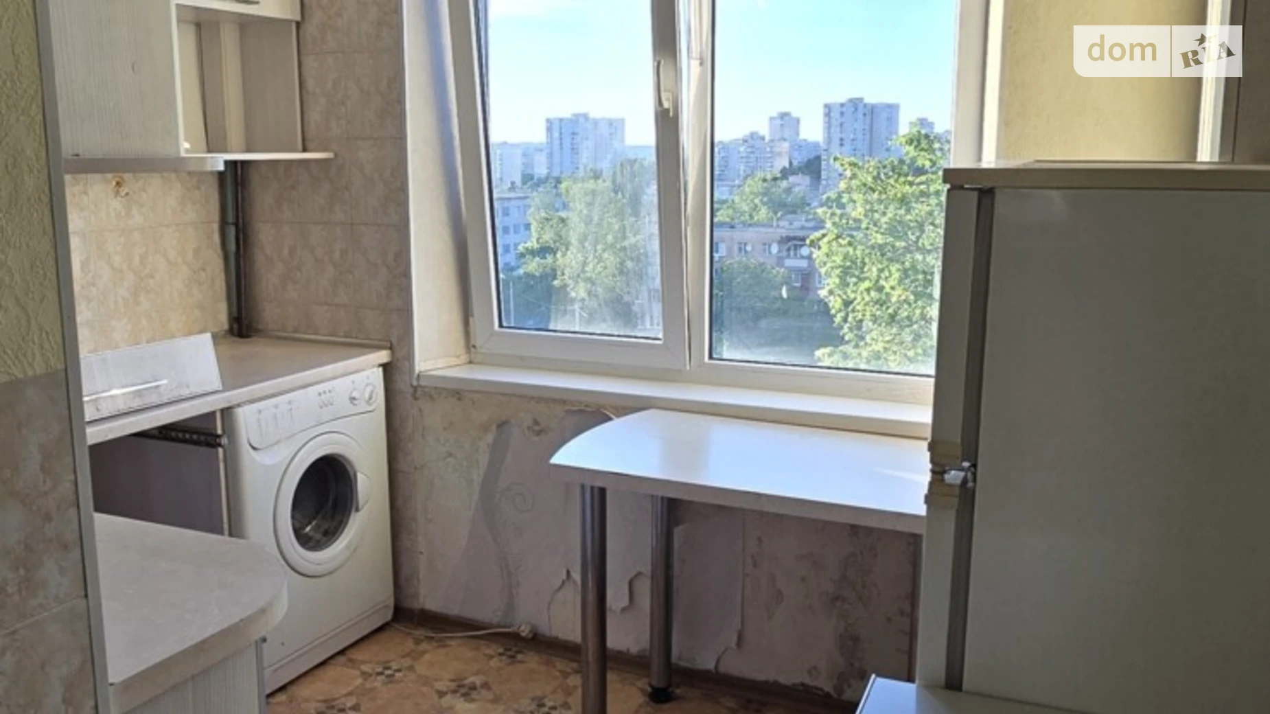 Продается 3-комнатная квартира 65 кв. м в Харькове, просп. Тракторостроителей, 77 - фото 2
