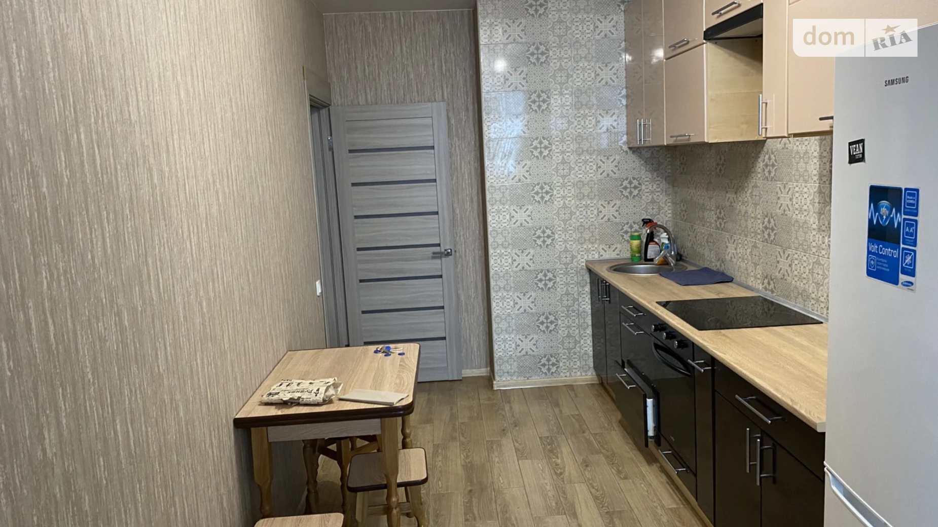 Сдается в аренду 1-комнатная квартира 42 кв. м в Киеве, ул. Светлая, 3Б - фото 2