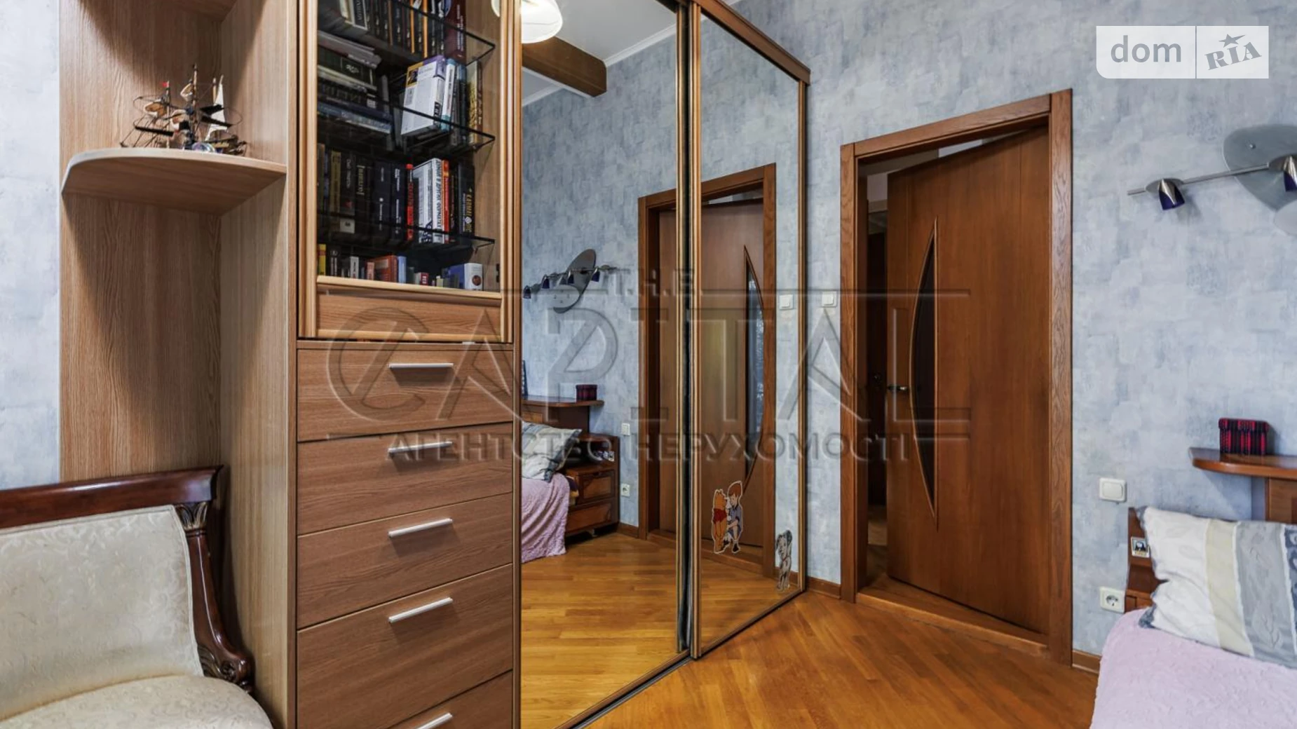 Сдается в аренду дом на 4 этажа 307 кв. м с балконом, цена: 3500 $ - фото 3