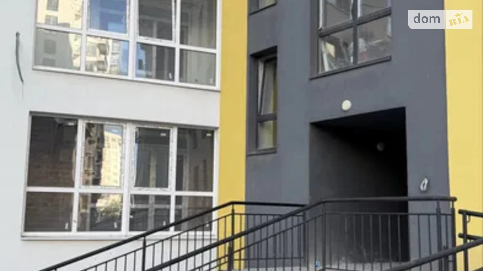 Продается 1-комнатная квартира 47.1 кв. м в Львове, ул. Железнодорожная, 9Л - фото 2