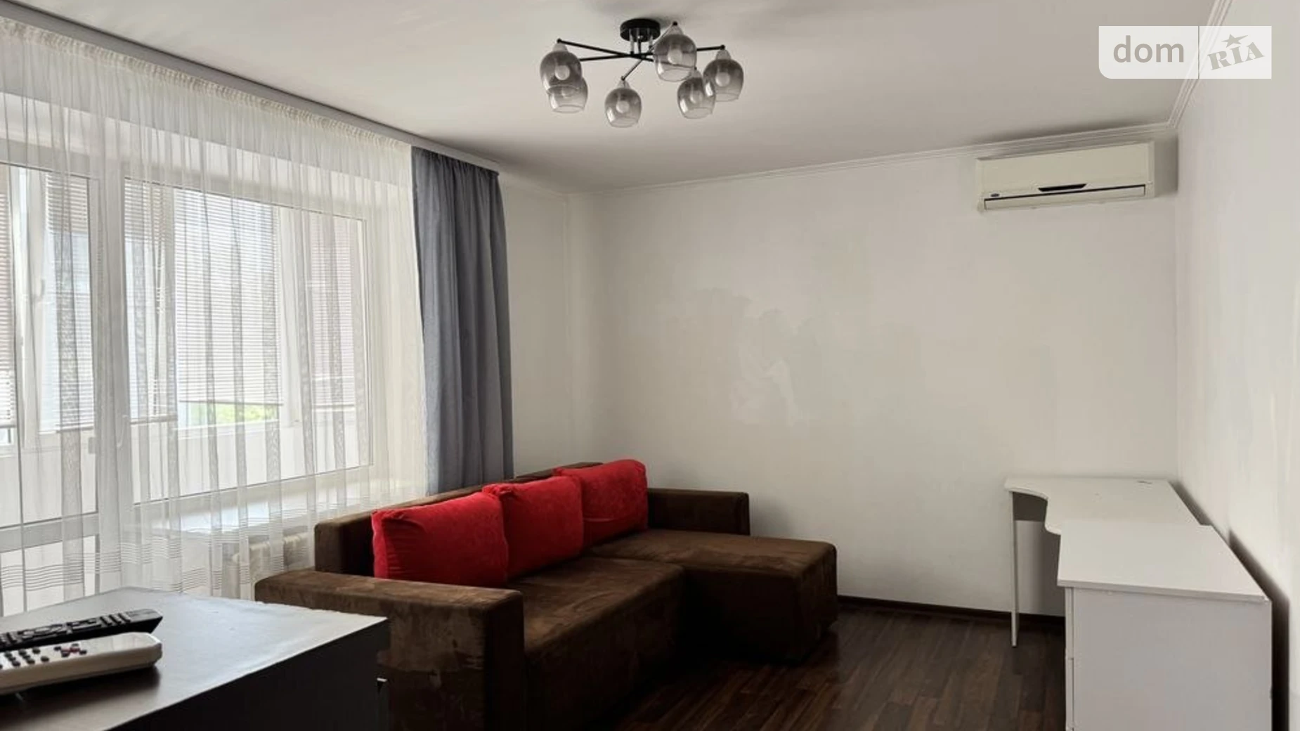 Сдается в аренду 2-комнатная квартира 45.1 кв. м в Днепре, ул. Яркая(Тверская), 13 - фото 2
