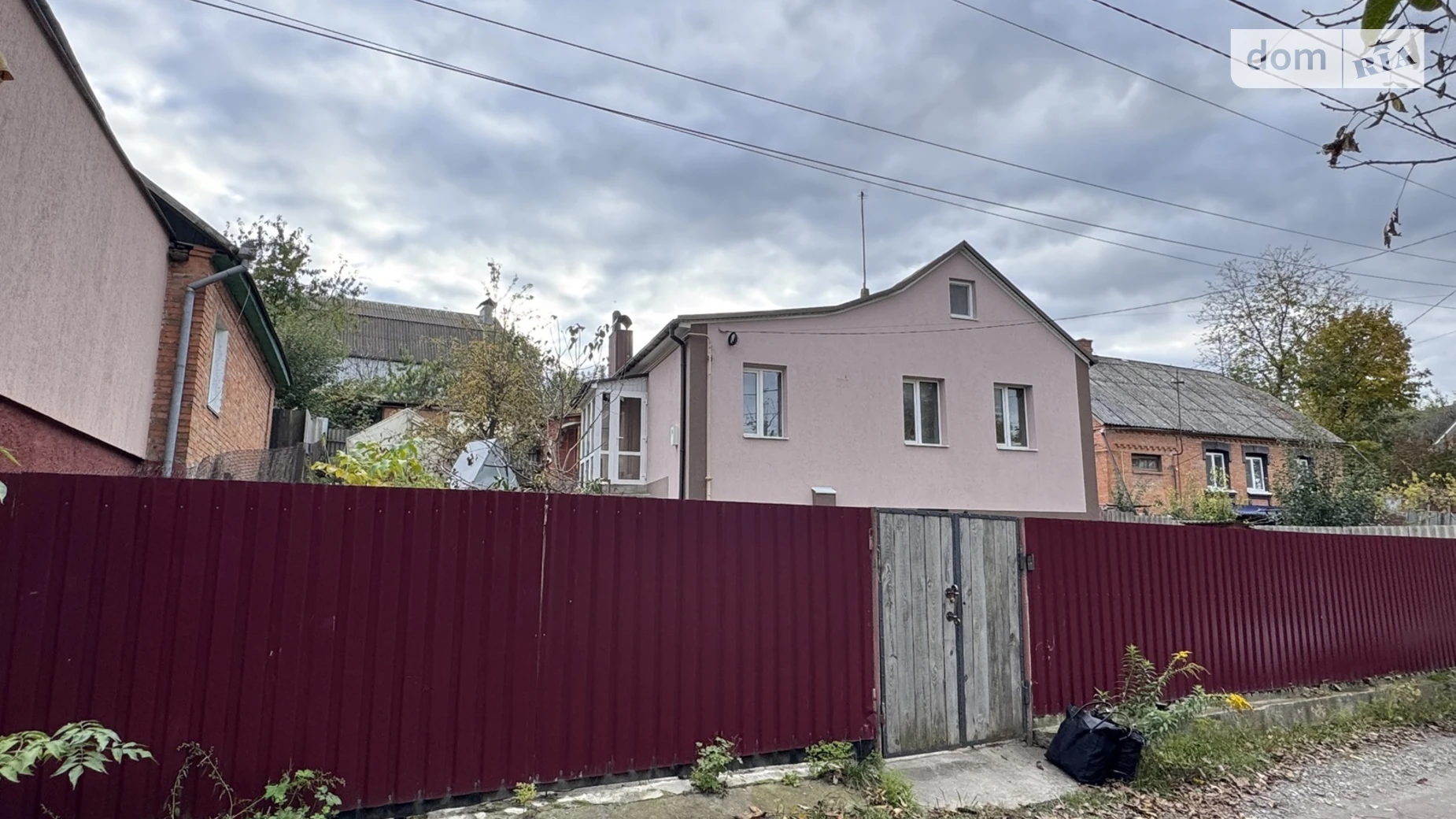 Продается одноэтажный дом 65 кв. м с камином, цена: 63000 $ - фото 2