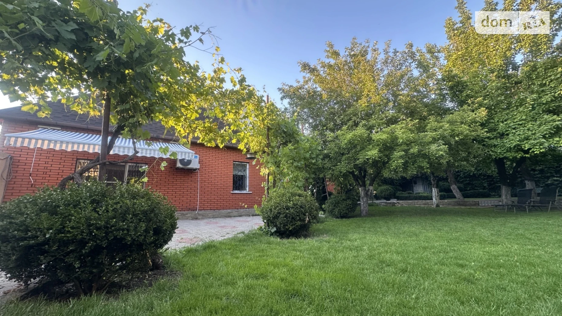 Продается одноэтажный дом 190 кв. м с камином, цена: 75000 $ - фото 4