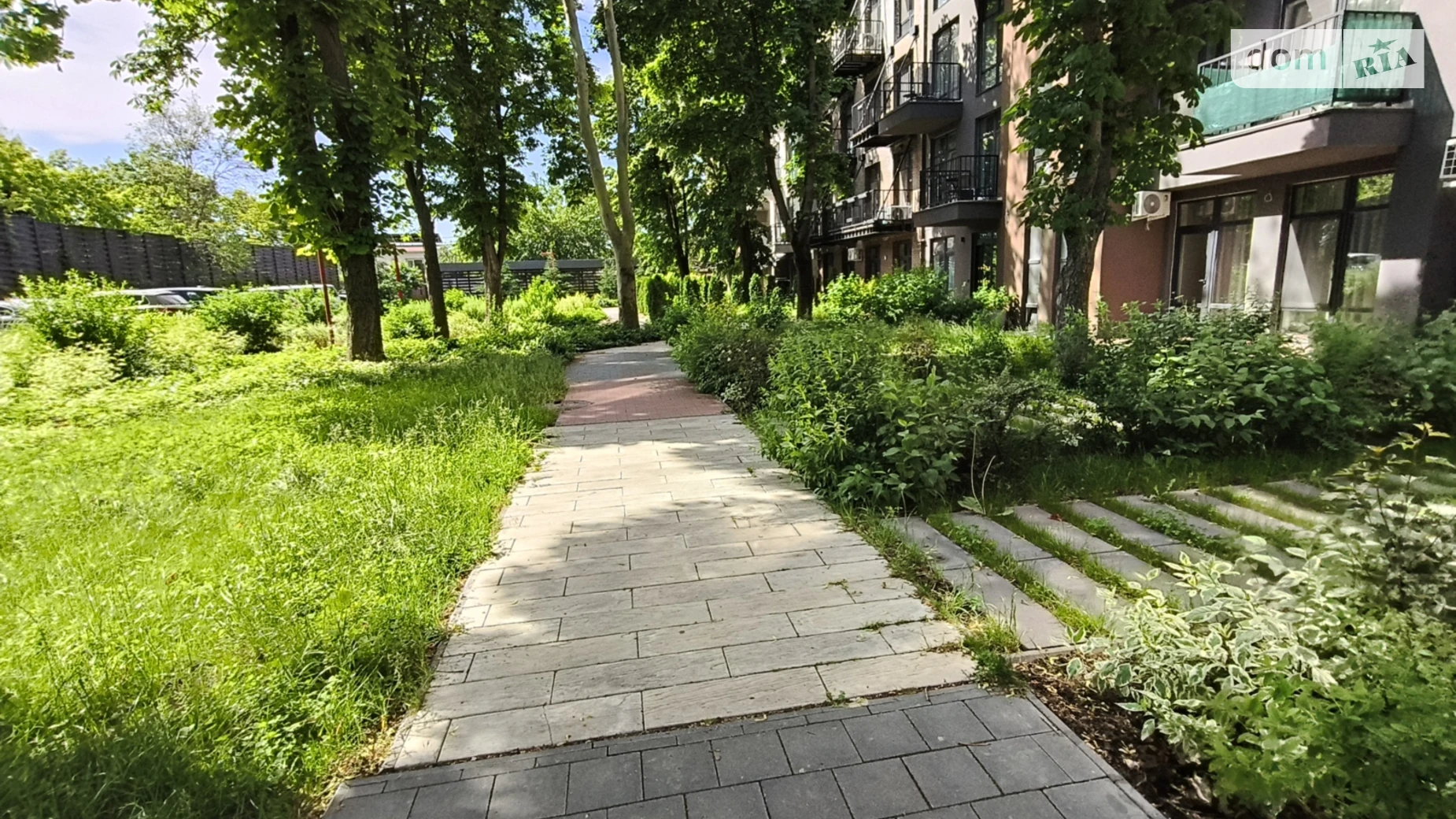 Продається 1-кімнатна квартира 67 кв. м у Одесі, вул. Дмитріївська(Дмитрія Донського) - фото 3
