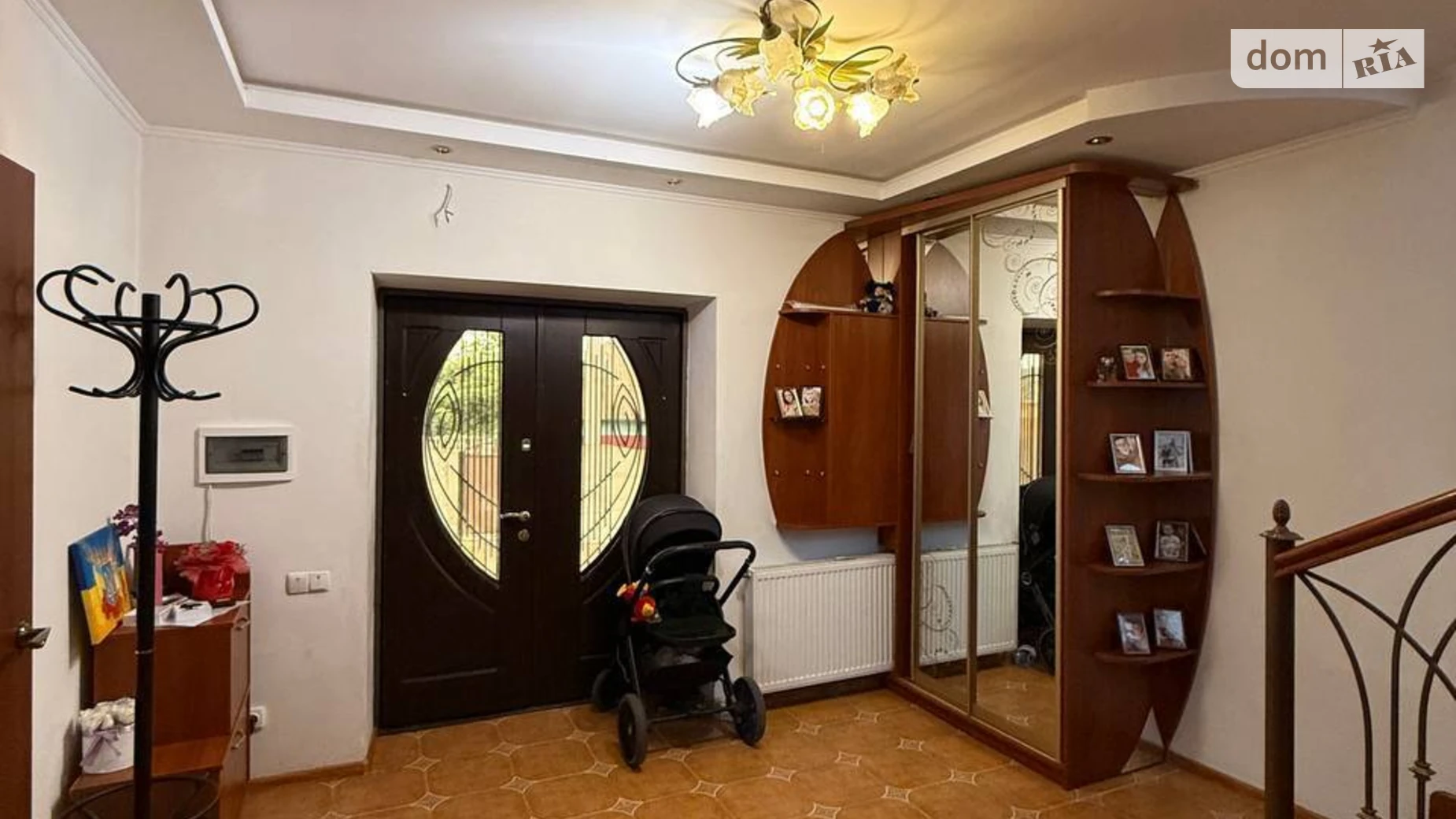 Продается дом на 2 этажа 135.4 кв. м с террасой, цена: 167000 $ - фото 2