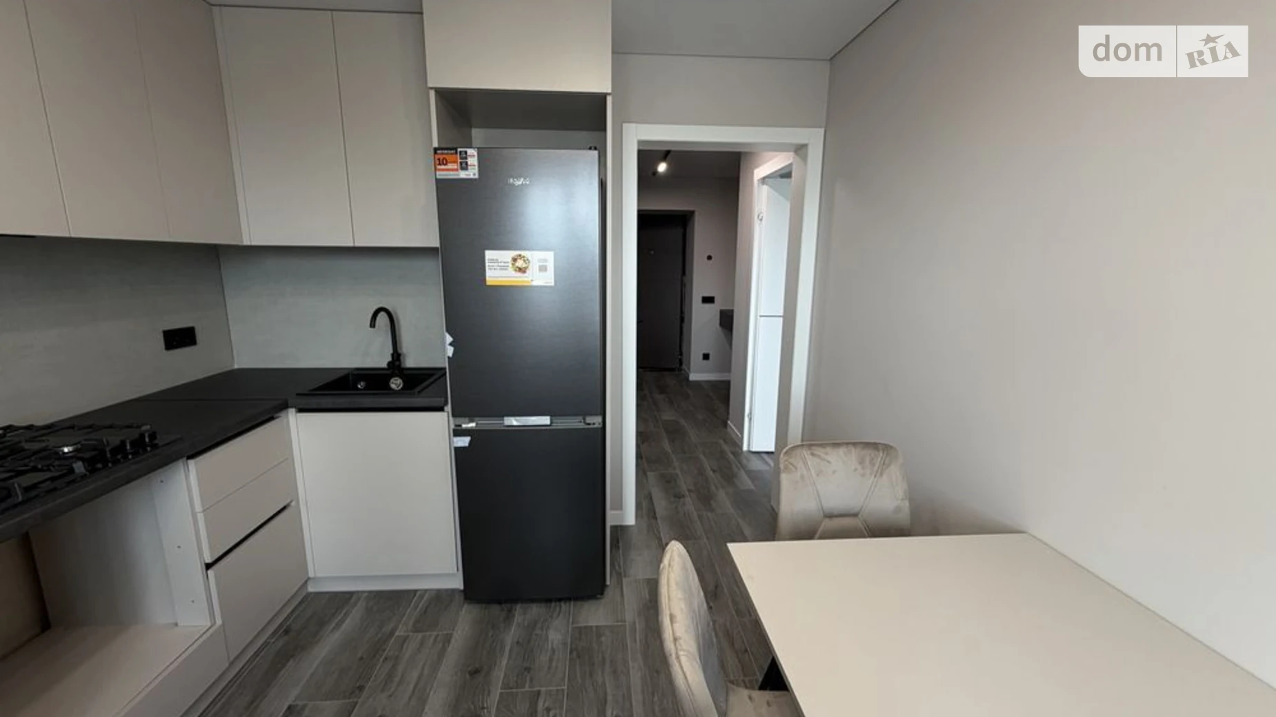 Продается 1-комнатная квартира 38.1 кв. м в Полтаве, ул. Великотырновская, 4А - фото 3