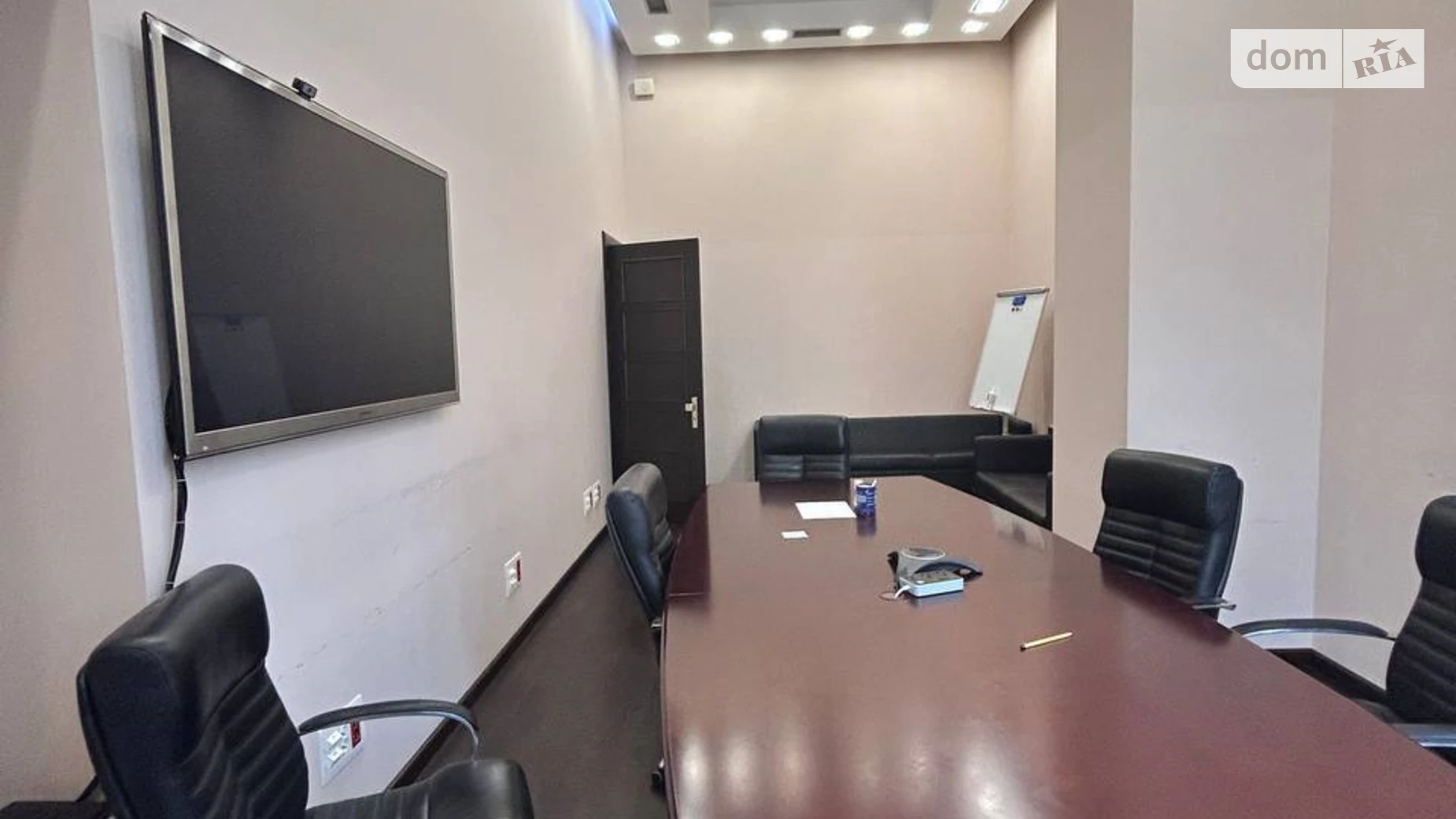 Продается офис 252.3 кв. м в бизнес-центре, цена: 504600 $ - фото 4