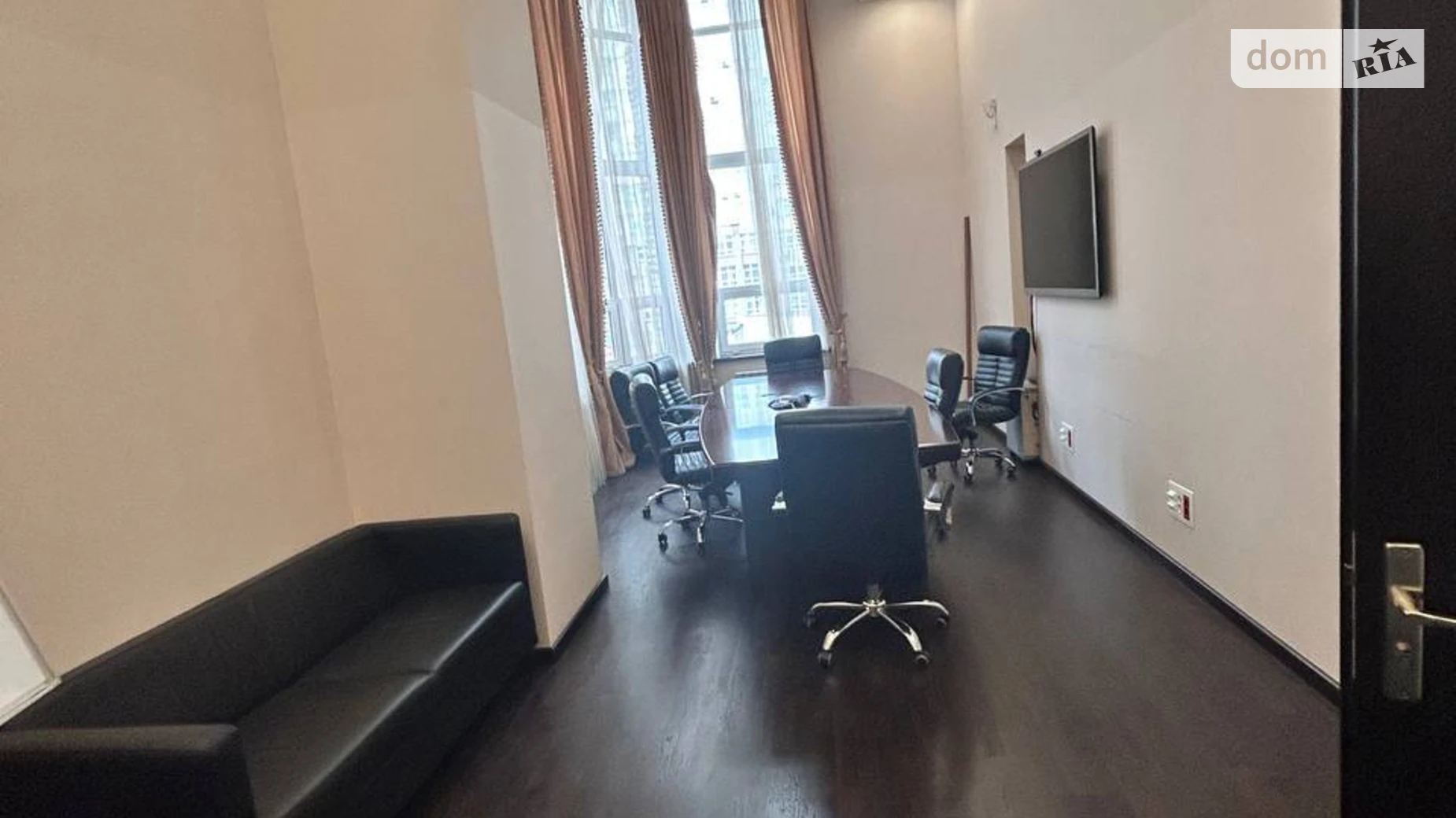 Продается офис 252.3 кв. м в бизнес-центре, цена: 504600 $ - фото 3
