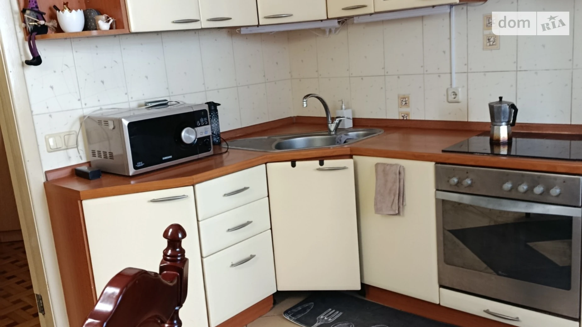 Продается 3-комнатная квартира 94 кв. м в Днепре, ул. Нила Армстронга(Казакова), 4А - фото 2