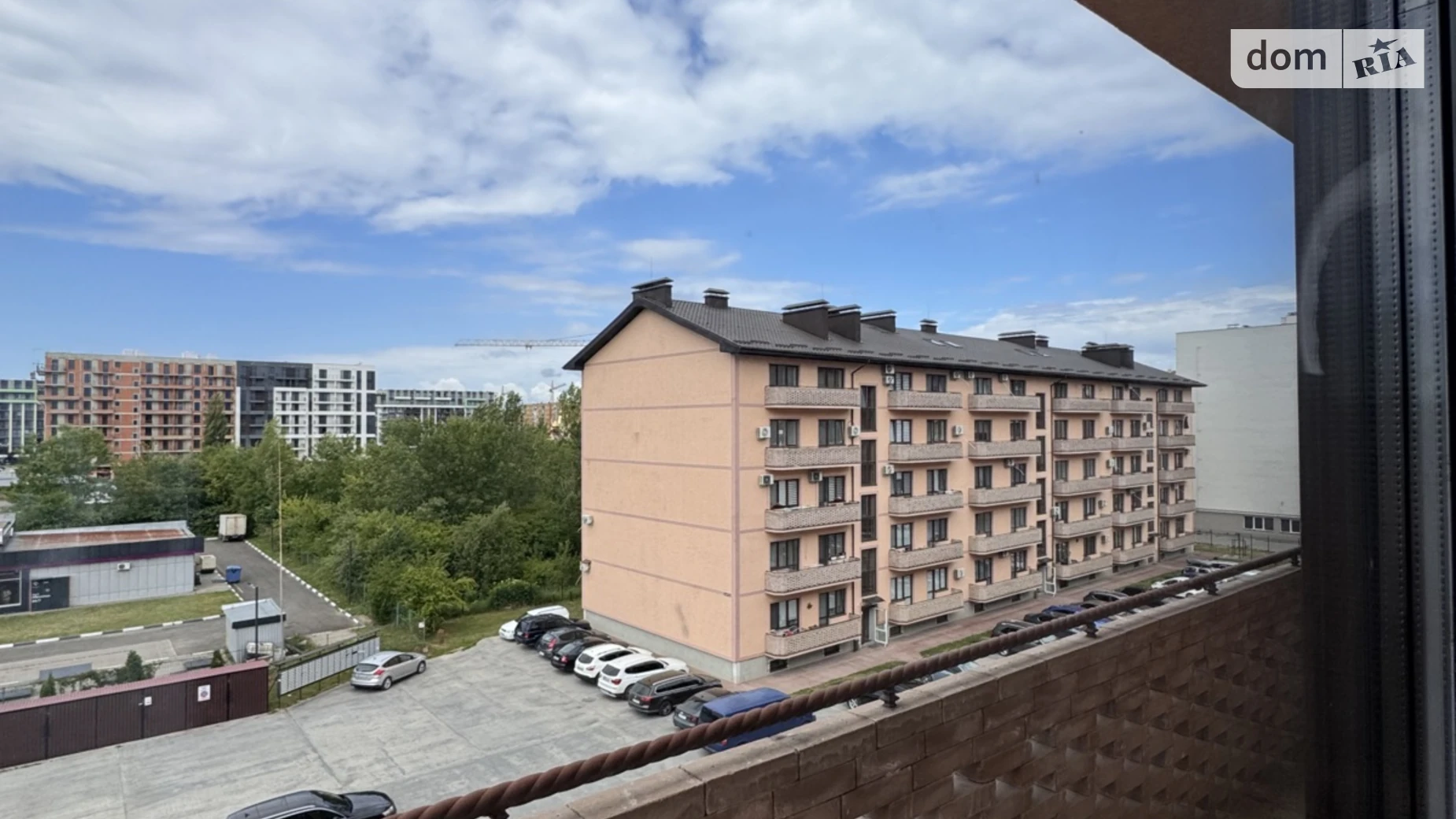 Продается 3-комнатная квартира 97.77 кв. м в Ужгороде, ул. Героев 128-й бригады(8-го Марта), 48 - фото 3