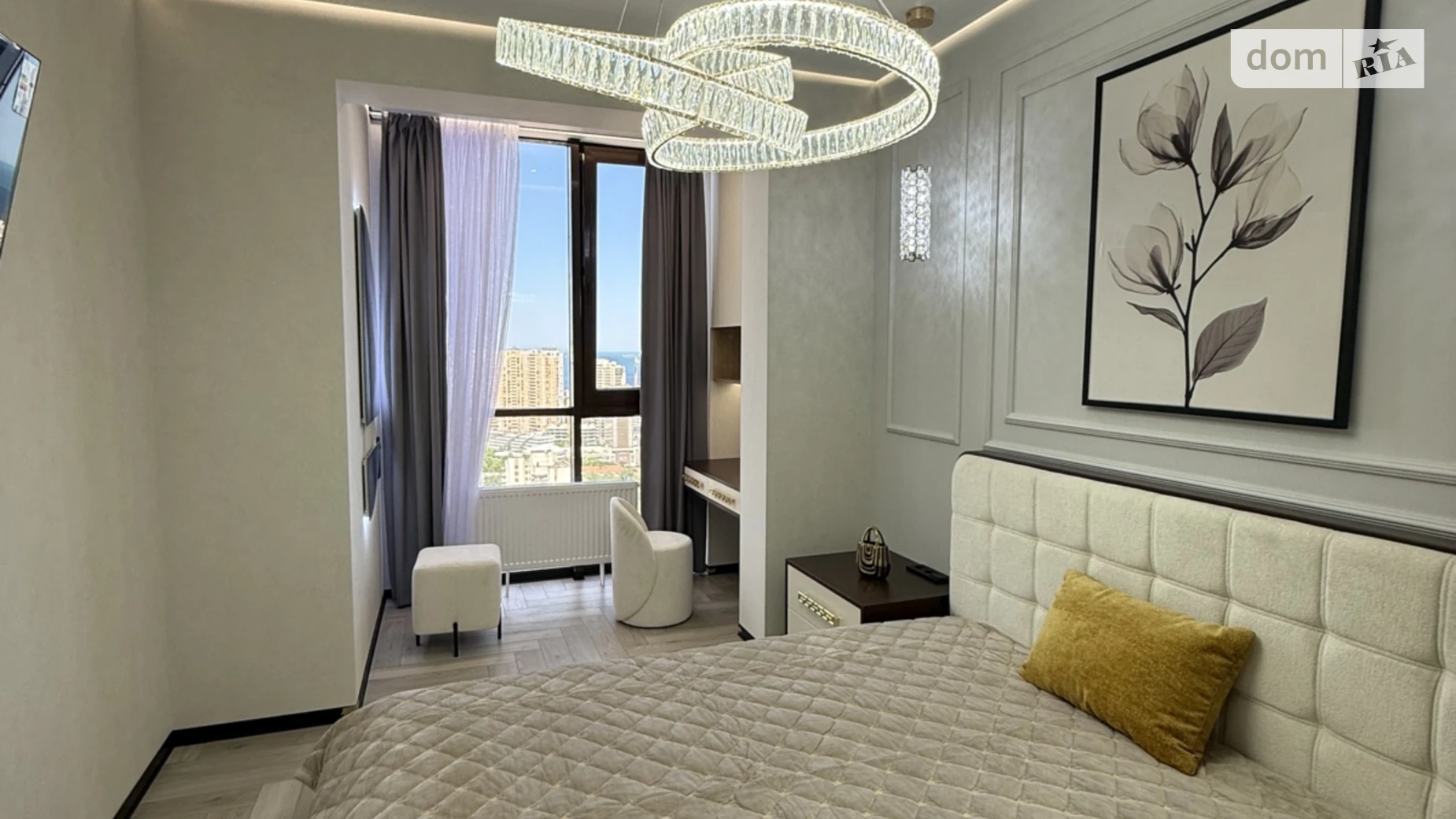 Продається 3-кімнатна квартира 100 кв. м у Одесі, вул. Педагогічна, 23Б - фото 2