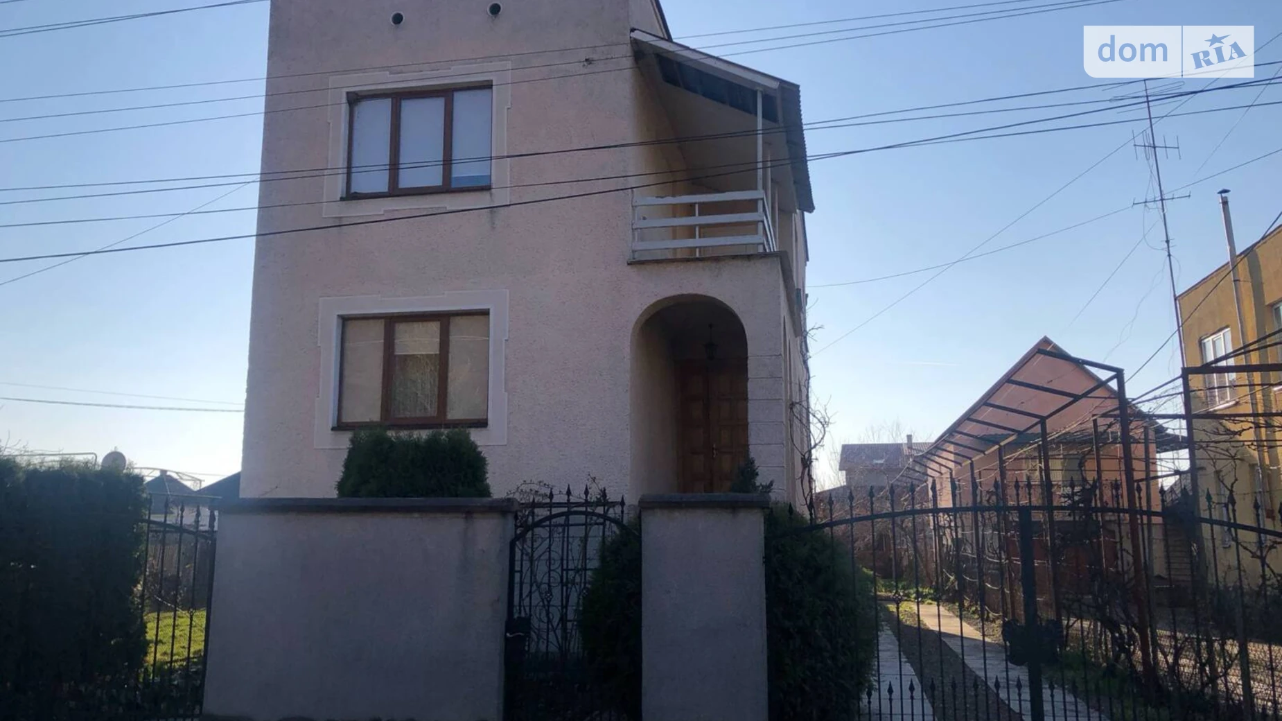Продается дом на 2 этажа 235 кв. м с садом, цена: 110000 $ - фото 5