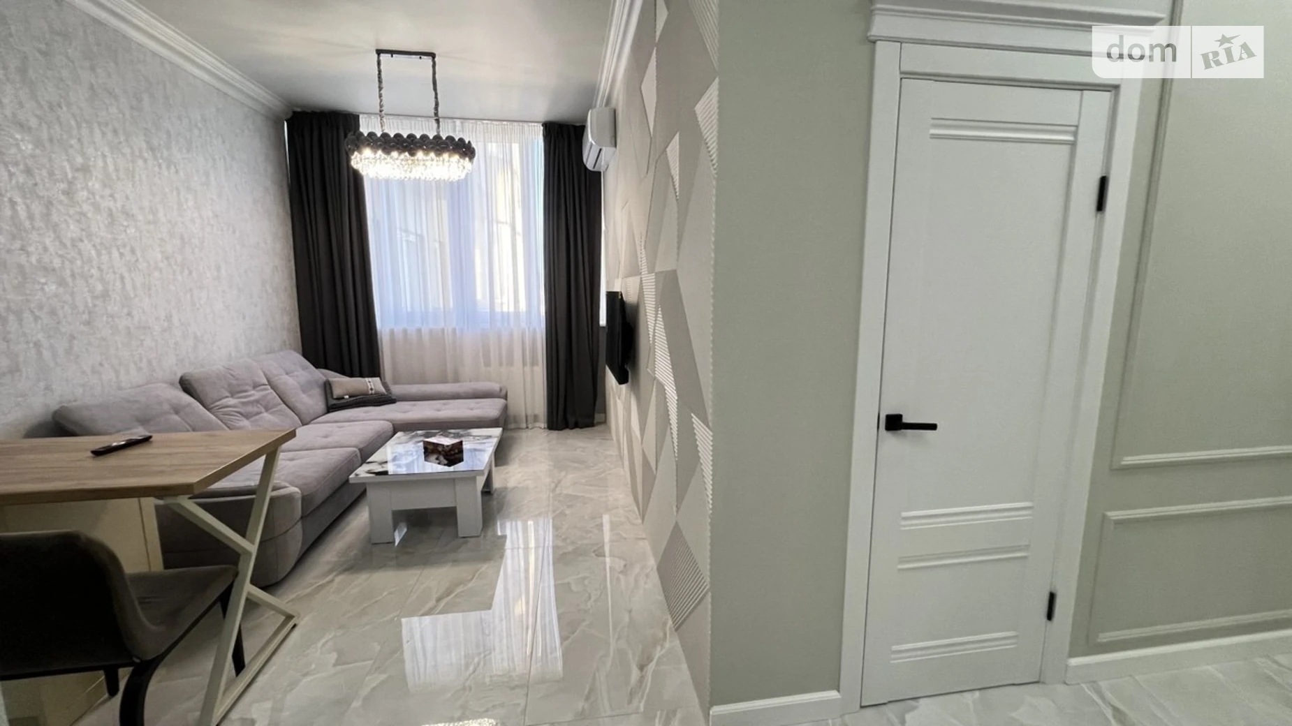 Продається 2-кімнатна квартира 59.1 кв. м у Одесі, вул. Сонячна, 4 - фото 2