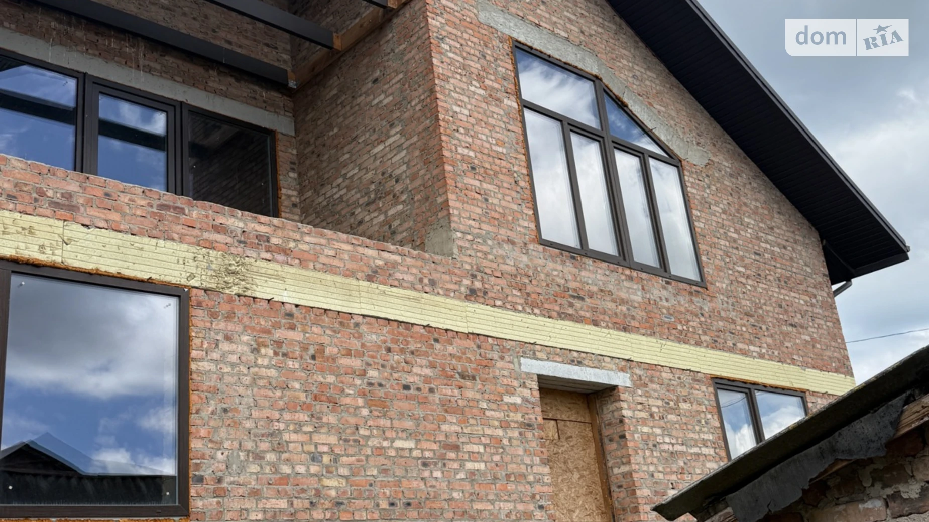 Продается дом на 2 этажа 230 кв. м с верандой, цена: 145000 $ - фото 3