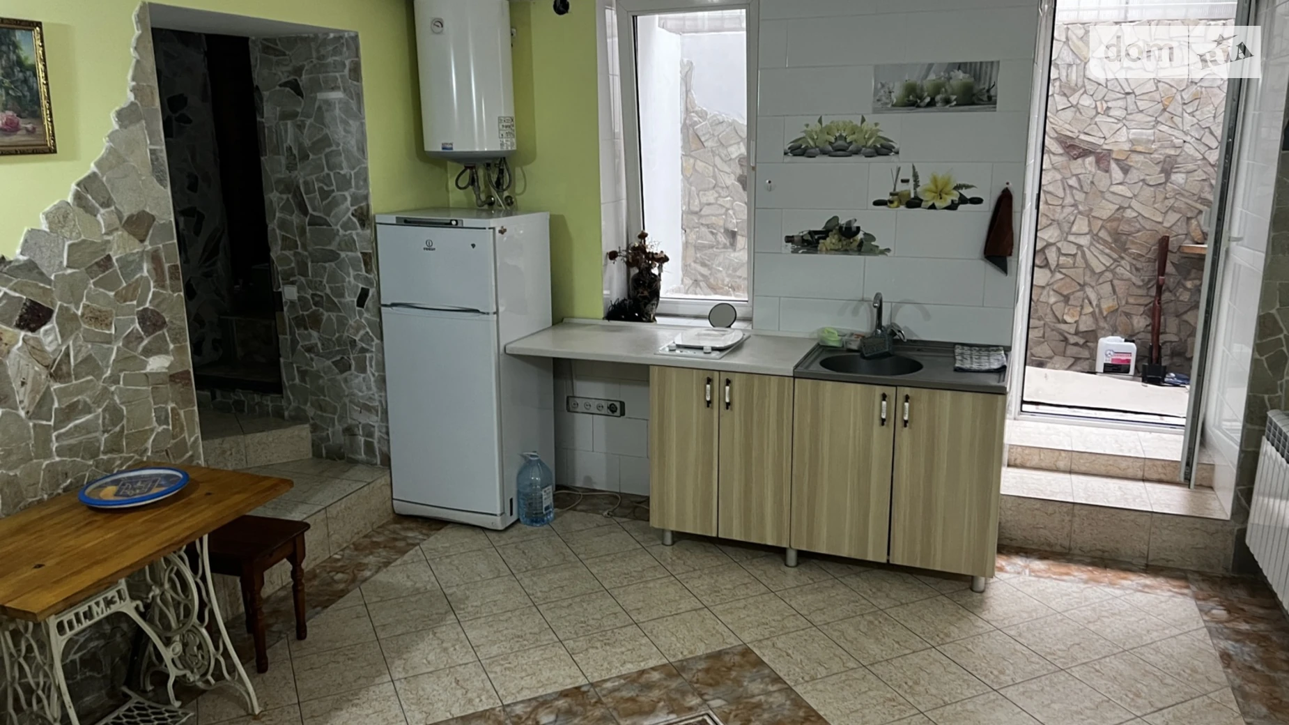 Продается объект сферы услуг 75 кв. м в 4-этажном здании, цена: 40000 $ - фото 2