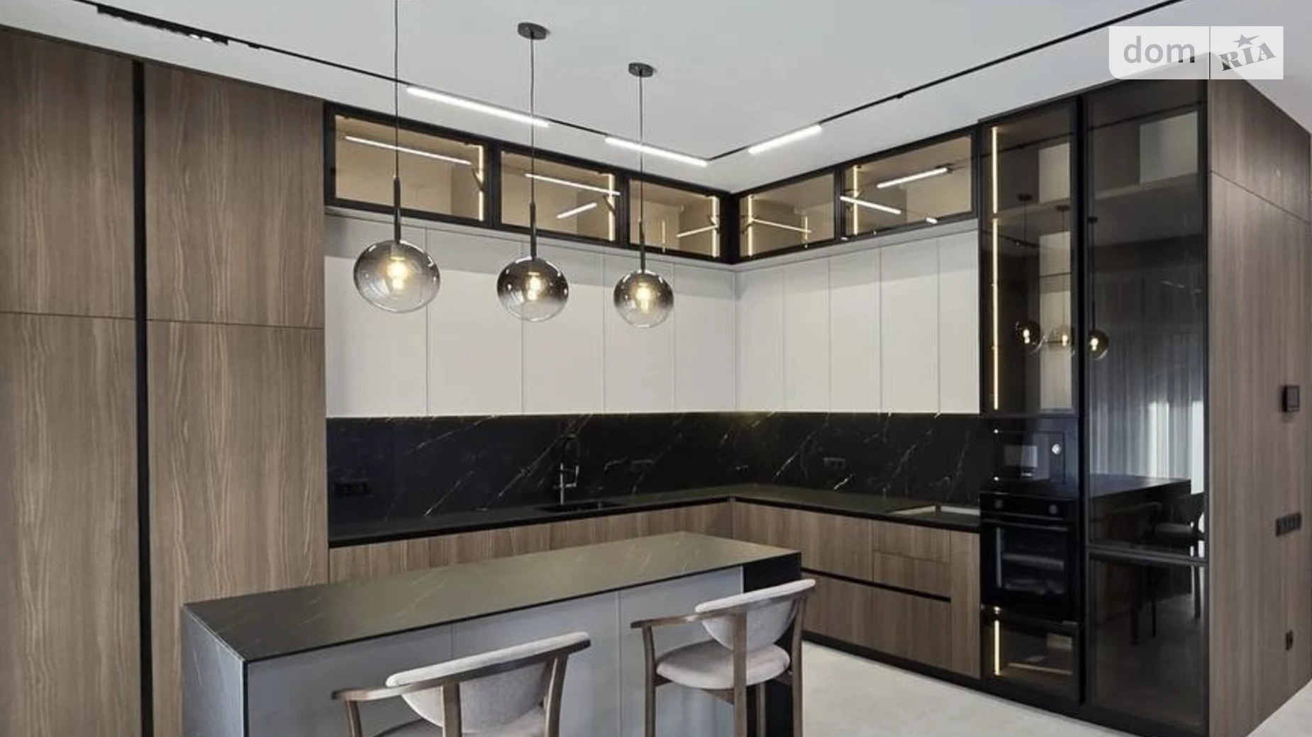 Продается дом на 2 этажа 200 кв. м с гаражом, цена: 480000 $ - фото 4